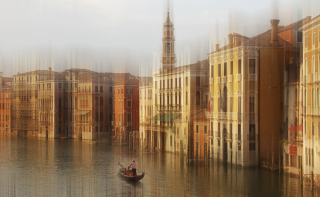 Venice Romance - Ron Willems Hon PSNZ, FPSNZ, AFIAP, ARPS, FAPS